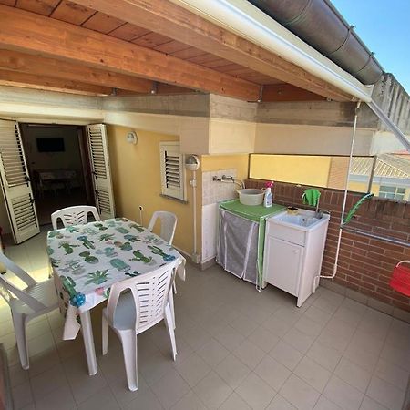 Appartamento Casa Vacanze 70M2 Альба-Адриатика Экстерьер фото