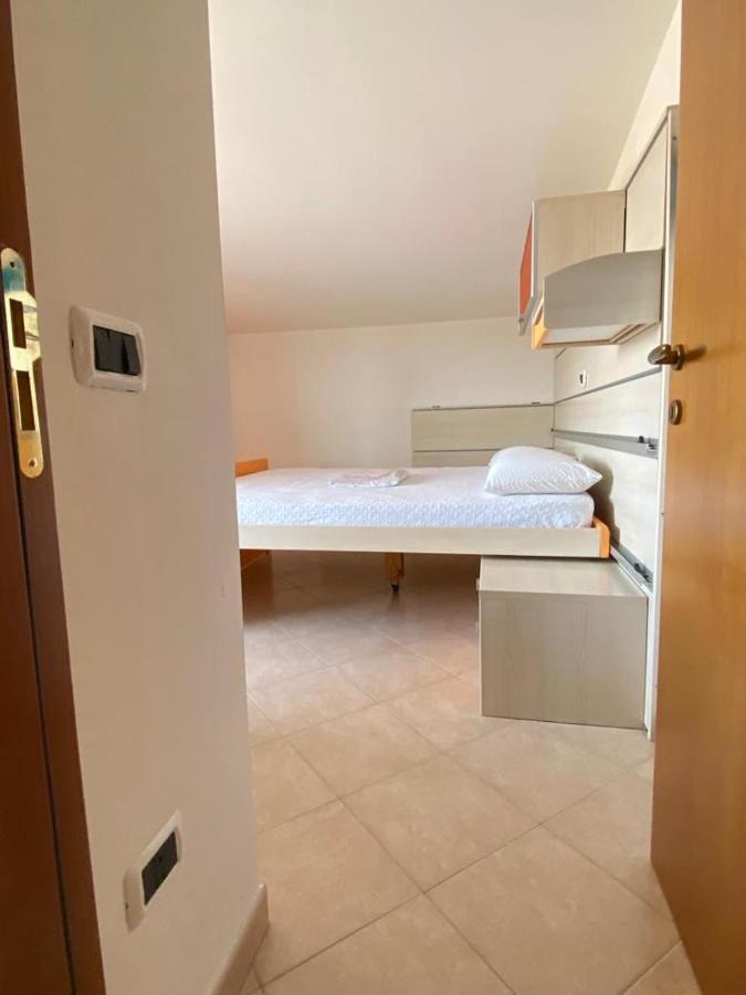 Appartamento Casa Vacanze 70M2 Альба-Адриатика Экстерьер фото