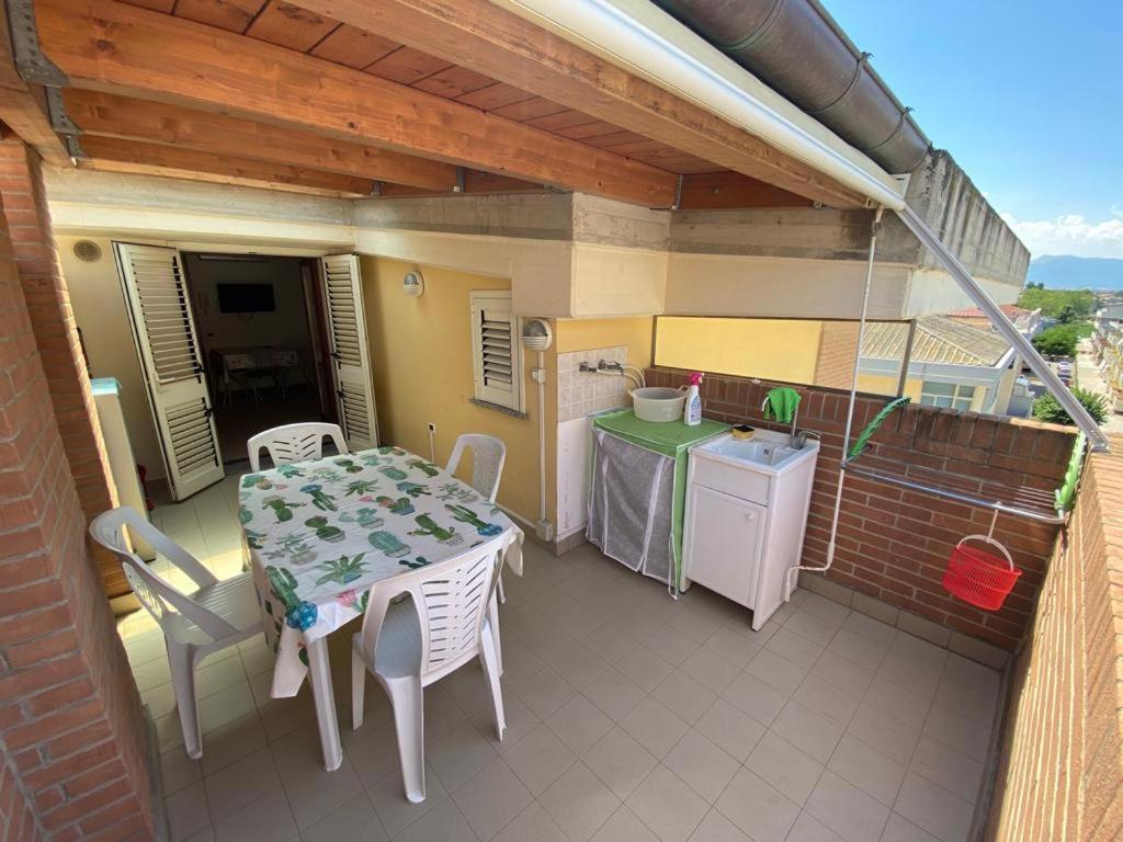 Appartamento Casa Vacanze 70M2 Альба-Адриатика Экстерьер фото